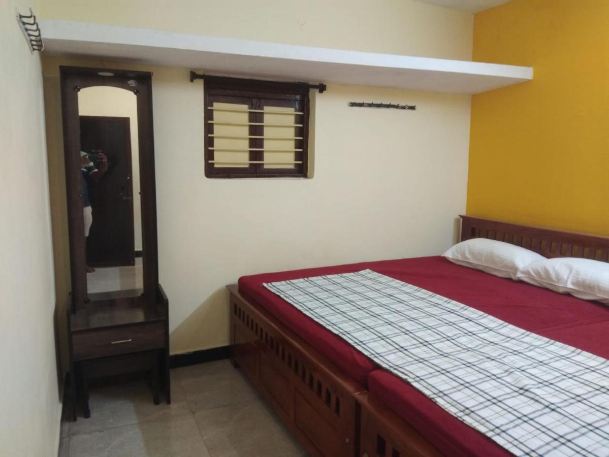 Nks Homestay Пондичери Екстериор снимка